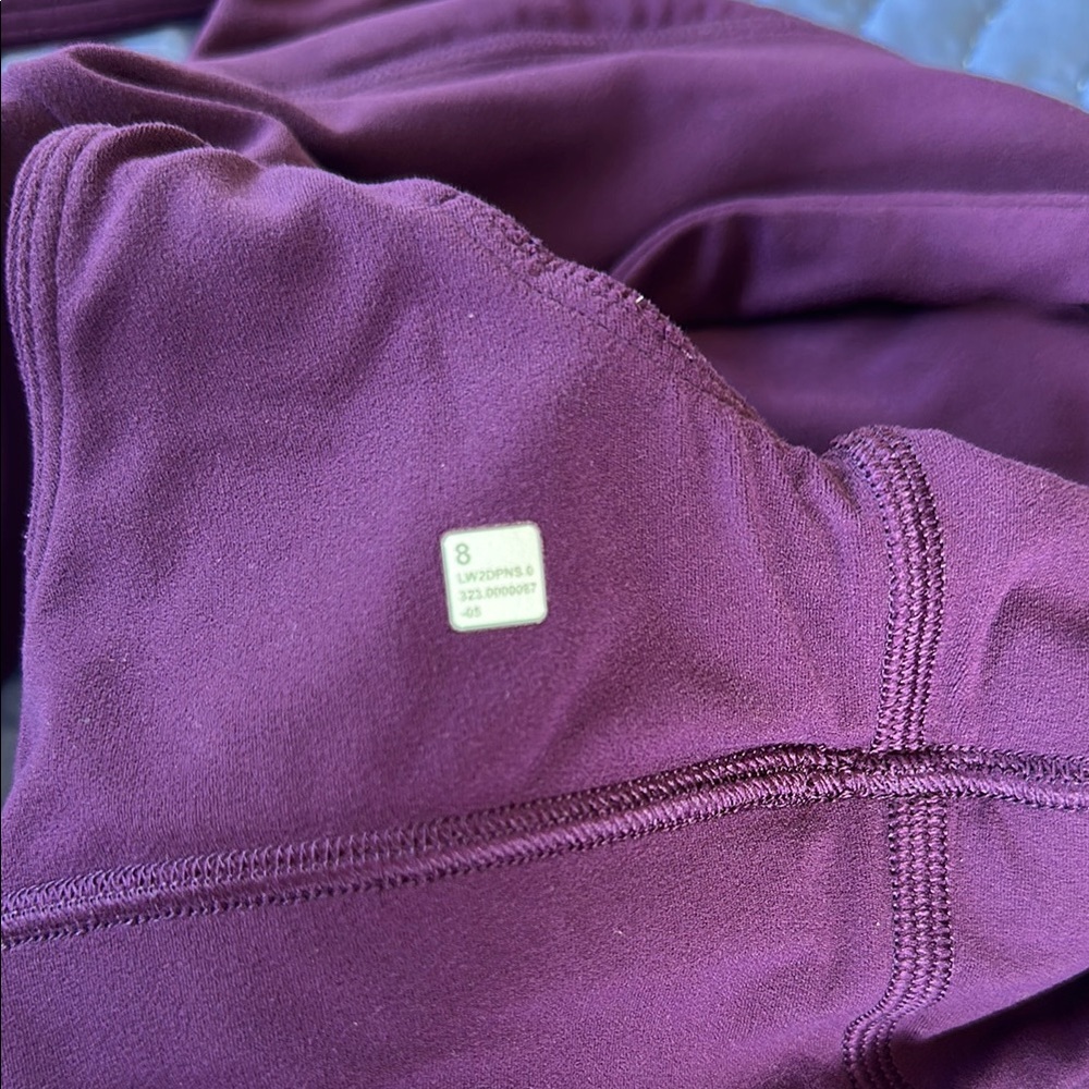 Lululemon Align V-Neck Bras Light Support, A/B Cup 3pk - Picture 3 of 3